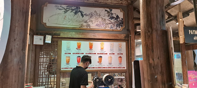 Tai Seng St, BreadTalk IHQ, Singapore 534013