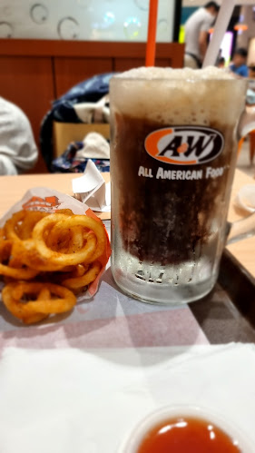 Opinii despre A&W AMK HUB în Singapore - Hospitality and gastronomy