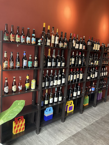 930 E Coast Rd, Singapore 459118