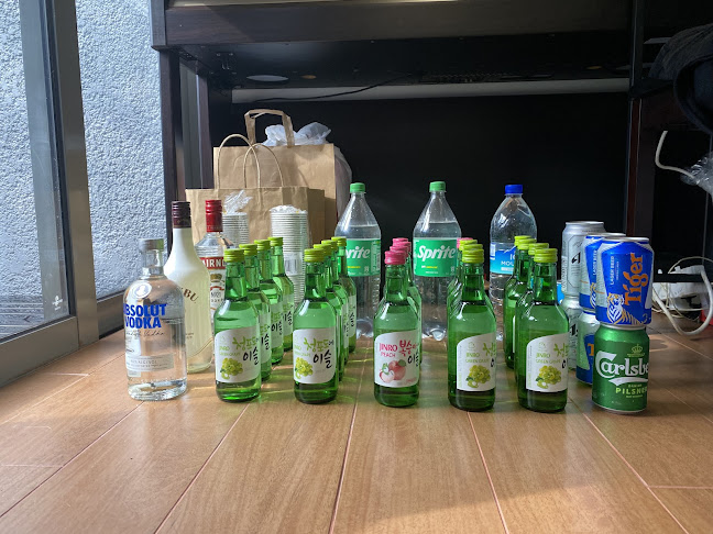 Opinii despre Alcohol Express Singapore | #1 Alcohol Distributor | Alcohol Catering | 1-Hour Delivery | Soju Wine Liquor în Singapore - Hospitality and gastronomy