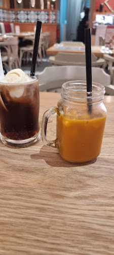 Siam Kitchen (Khatib) - Hospitality and gastronomy