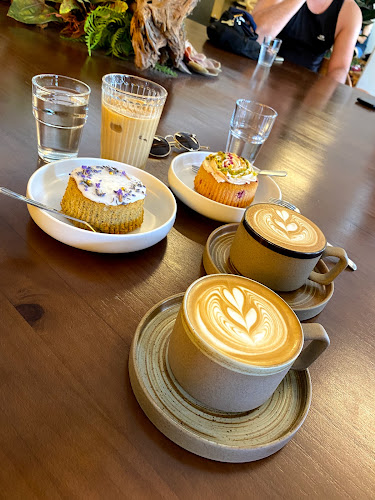 27 Yong Siak St, Singapore 168654