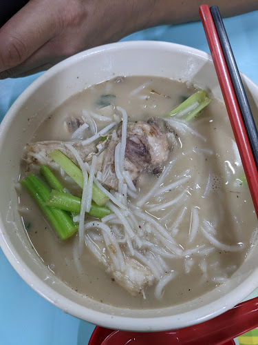 Comentarii opinii despre Tang Kay Kee Fish Head Bee Hoon (Tze Char and Modern Lunch Bowls)