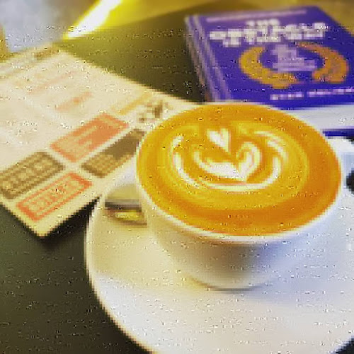 Comentarii opinii despre The Wired Monkey SG (The Hole)