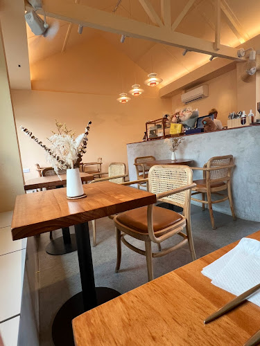 Comentarii opinii despre MOD CAFE