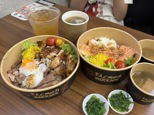 Opinii despre Salmon Warrior - SingPost Centre în Singapore - Hospitality and gastronomy