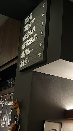 Bar 93 @ Horses’ Den