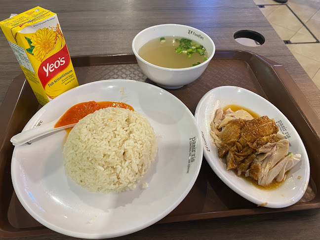 Comentarii opinii despre Feng Feng Boneless Chicken Rice