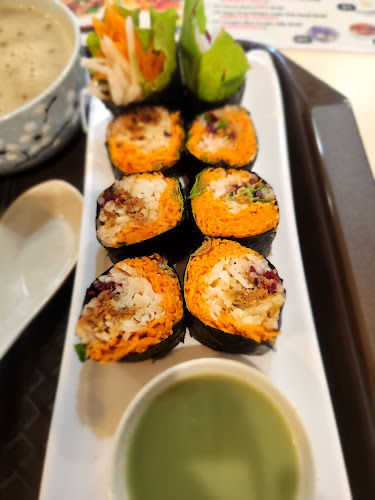 Opinii despre Sunnychoice Vegan Cafe and Healthy Option Store în Singapore - Hospitality and gastronomy