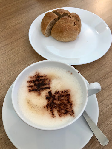 844 Sims Ave, #01-700, Singapore 400844