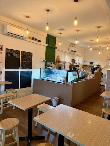 Opinii despre Frosty Owl în Singapore - Hospitality and gastronomy