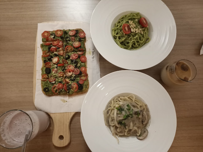 Loving Nature Fortunate Coffee Cafe SG - Hospitality and gastronomy