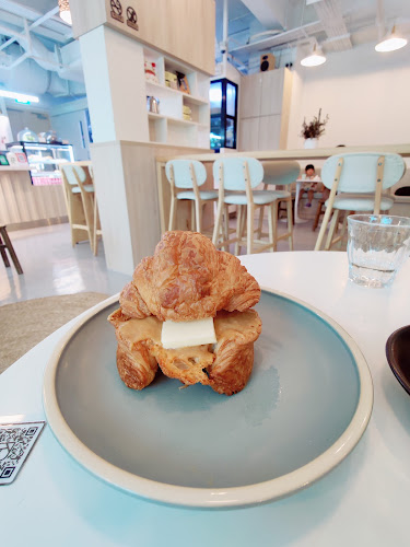 HOUSE DOWNSTAIRS - Hospitality and gastronomy