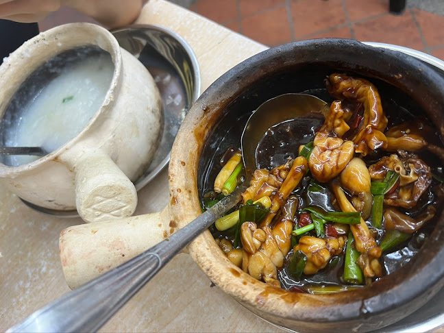 Eminent Frog Porridge & Seafood