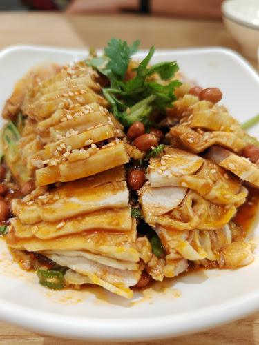 76 Lor 25A Geylang, Singapore 388258