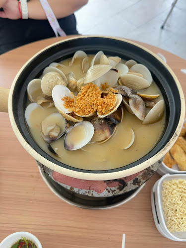 Opinii despre Wang Coffee Town în Singapore - Hospitality and gastronomy