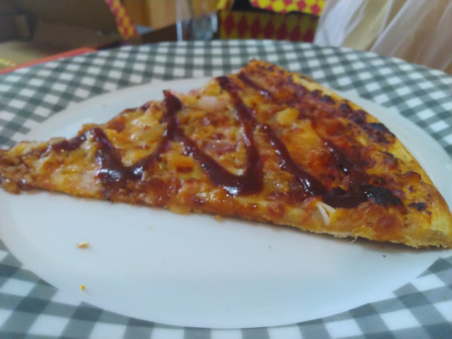 1 Pasir Ris Central St 3, #01-45 White Sands, Singapore 518457