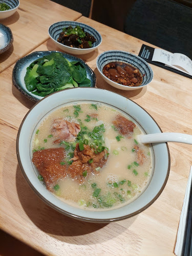 LeNu Chef Wai’s Noodle Bar @ Pasir Ris Mall - Hospitality and gastronomy