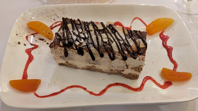 Opinii despre Bruno's Pizzeria & Grill Katong în Singapore - Hospitality and gastronomy