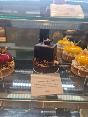 Opinii despre Greendot Patisserie în Singapore - Hospitality and gastronomy