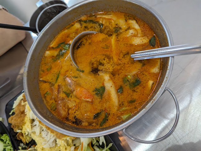 Nummun Thai Kitchen - Hospitality and gastronomy