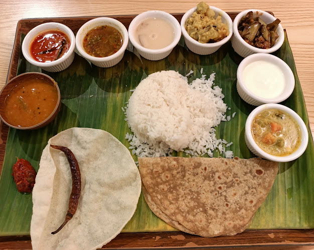 Chandra Mahal - Hospitality and gastronomy