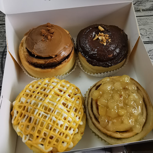 rrooll - Compass One - Hospitality and gastronomy