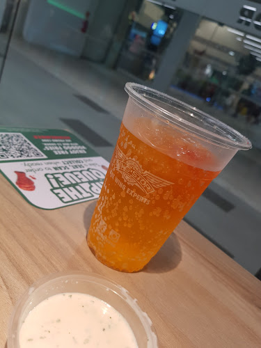 Wingstop Limbang Shopping Centre - Hospitality and gastronomy