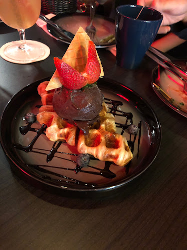 Tomahawk King: Steakhouse and Grill (Steak & Japanese Yakiniku) - Hospitality and gastronomy