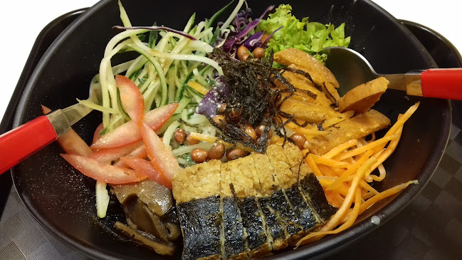 Red Apple Veggie Cafe