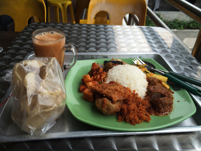 Kreta Lembu - Hospitality and gastronomy