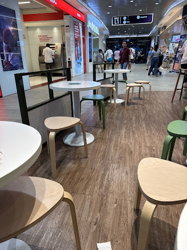 Opinii despre luckin coffee - Waterway Point în Singapore - Hospitality and gastronomy