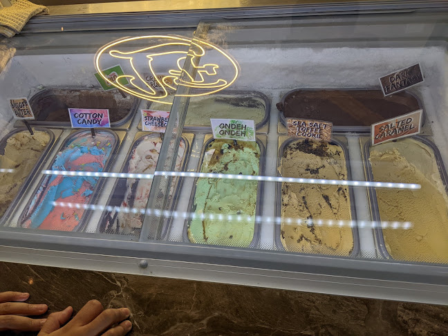 Lola Faye Cafe - Singapore