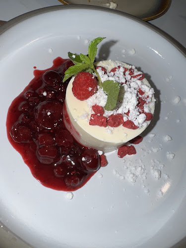 Comentarii opinii despre Elfuego by COLLIN’S® (Jewel Changi Airport)