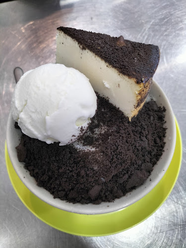 Opinii despre 冰多多 Bing Duo Duo Desserts în Singapore - Hospitality and gastronomy