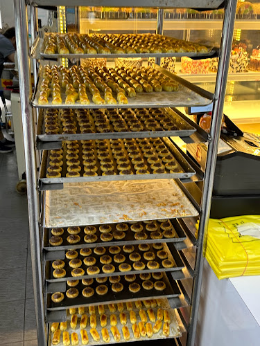 OMZYN CAKE - Singapore