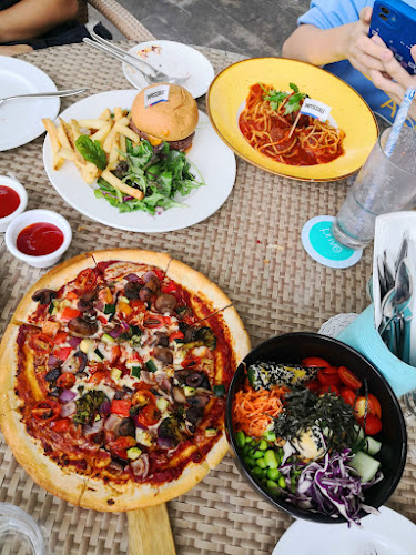 Privé @ Keppel Bay - Hospitality and gastronomy