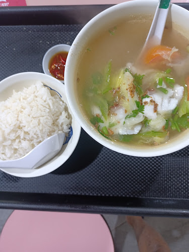 Toa Payoh Lorong 8 Market & Hawker Centre - Hospitality and gastronomy