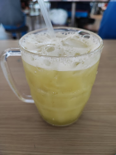 Sea Lai Hong Sugarcane Juice 四来方甘蔗汁 - Hospitality and gastronomy