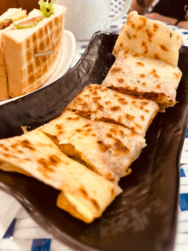 Fong Sheng Hao 豐盛號 Paya Lebar Quarter - Singapore