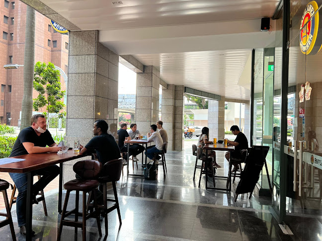 Opinii despre Napolizz Italian Restaurant & Bar (Anson House) în Singapore - Hospitality and gastronomy