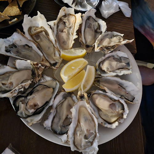 Darts Buddy Pizzeria & Bistro - Singapore