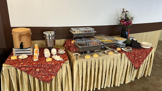 Bedok North Street 5, #06-27 Shimei East Kitchen, Blk 3015, Singapore 486350