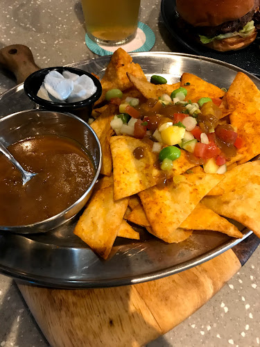 Privé Paragon - Singapore