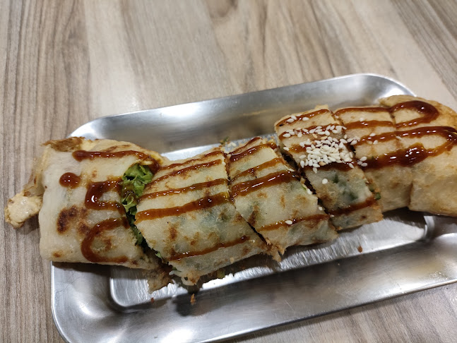 Comentarii opinii despre MONKI 台灣小吃部