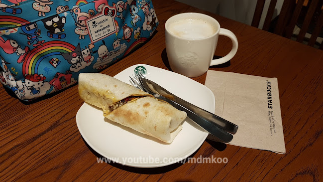 681 Punggol Dr., #02-35 Oasis Terraces, Singapore 820681