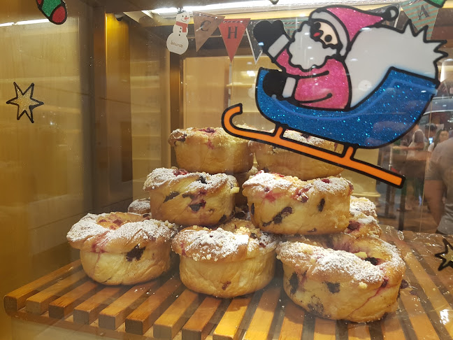 Comentarii opinii despre Johan Paris