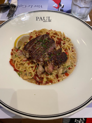 PAUL Marina Bay Link Mall - Singapore