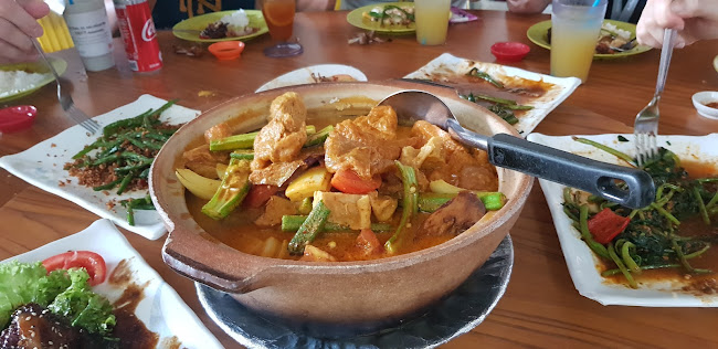 99 Buona Vista Kitchen