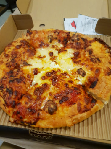 Pizza Hut Delivery - Bukit Merah - Hospitality and gastronomy